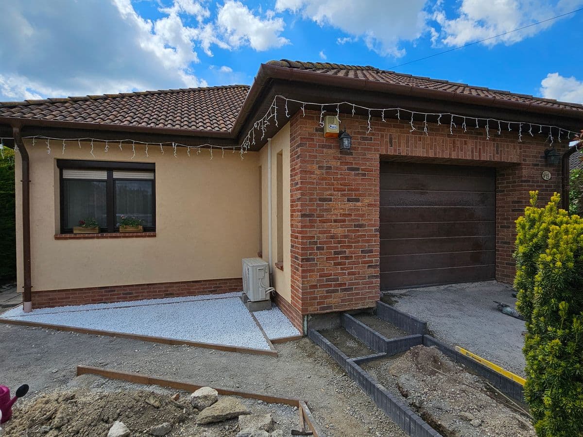 Udvar térburkolat munkálatok