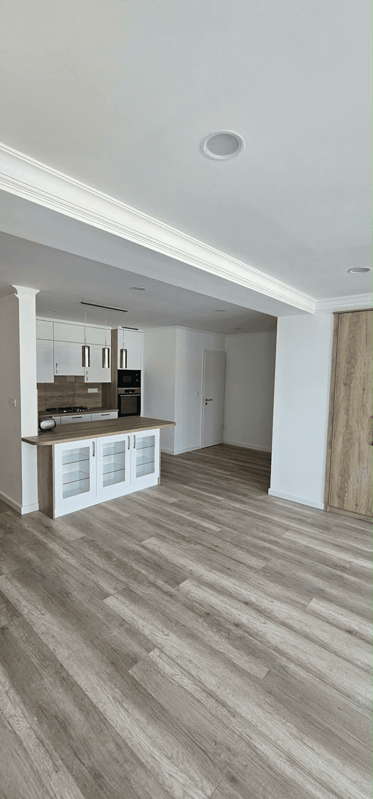 Gépi glettelés és festés